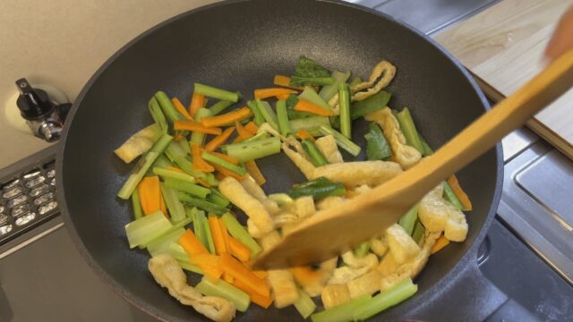 小松菜と油揚げの煮浸し